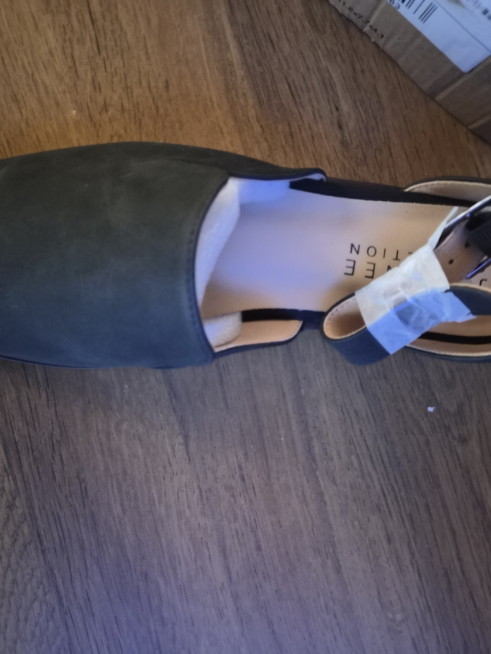 Journee Collection Slingback Flat Shoe